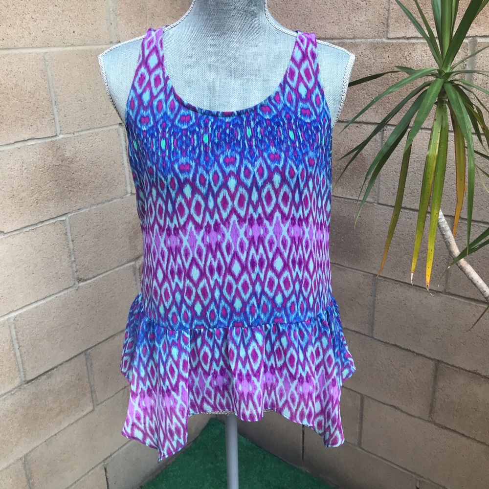 Express Diamond Print Asymmetrical Tank To…